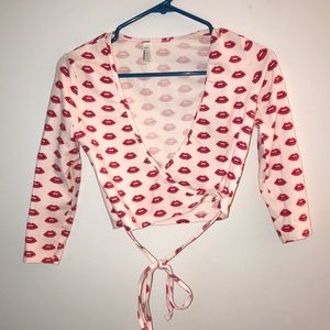 Lip Printed Wrap Crop Top